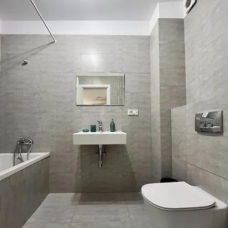 Neo Sase - Un Dormitor - Campeador טימישוארה