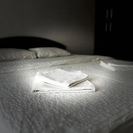 Neo Sase - Un Dormitor - Campeador